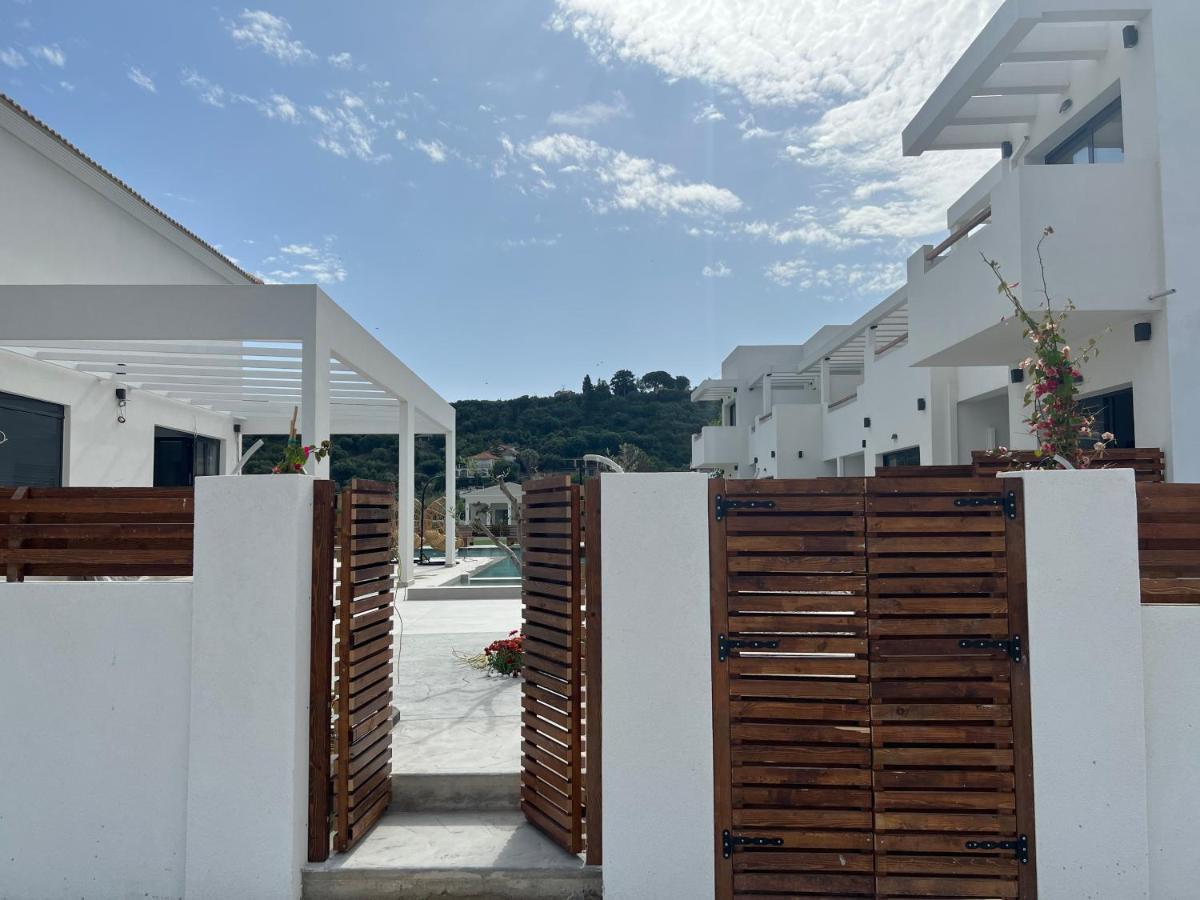 Hotel κimiro Tsilivi *