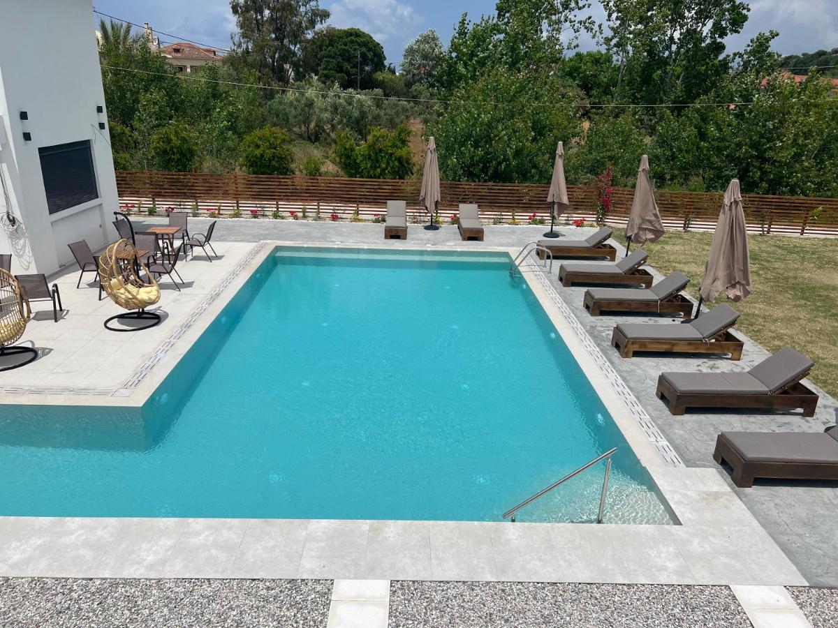 Hotel κimiro Tsilivi *